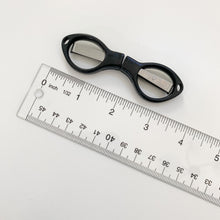 Load image into Gallery viewer, Scissors